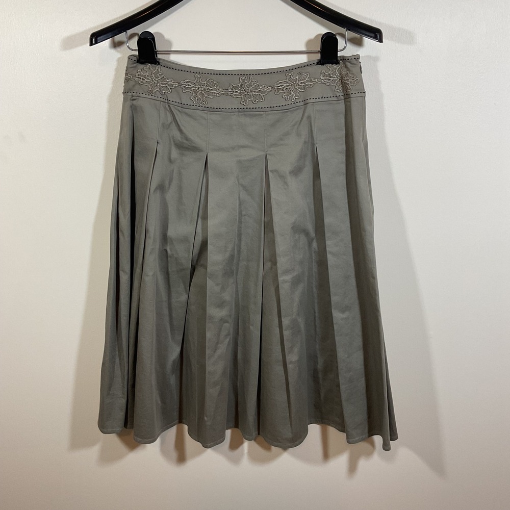 Armand Ventilo Pleated Mini Skirt Size 8 Sage Green Embroidered Cottage Academia